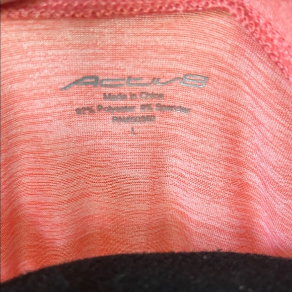 Activ8 Soft Pink V-Neck Women's Tee - Picture 4 of 4